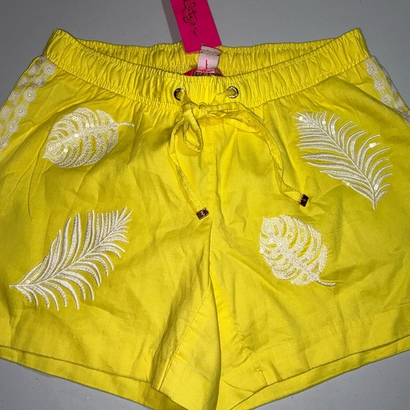 Lilly Pulitzer NWT 5" Katia Emb Shorts Watch Hill Yellow Fiesta Size XXS - Picture 3 of 16